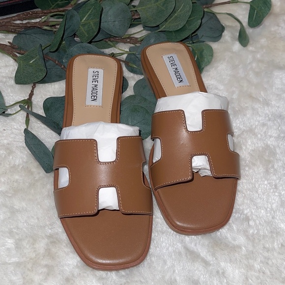 Steve Madden Brown Cut-Out Sandals - Picture 6 of 9
